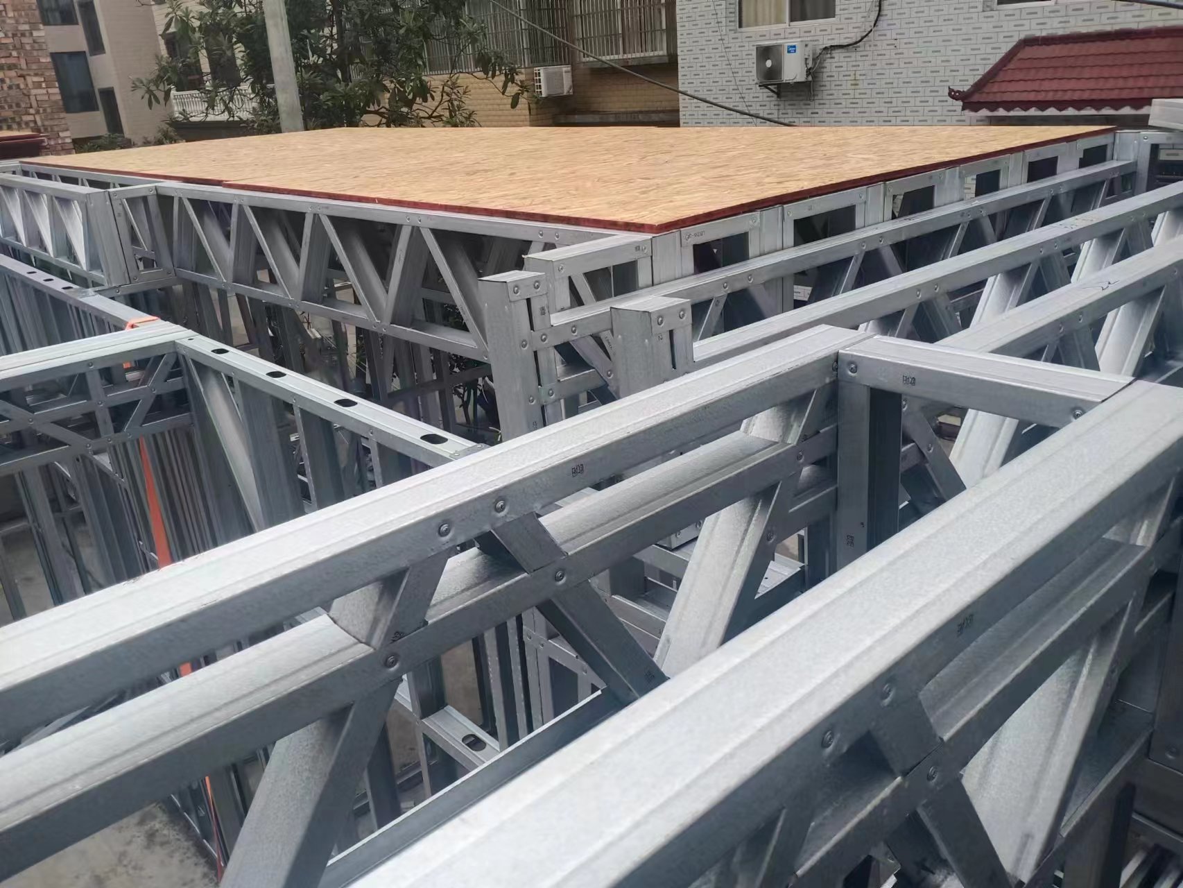 钢结构别墅环保性能怎么样？(图1)